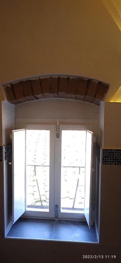 La Casa Di Lisa Apartment Суверето Екстериор снимка